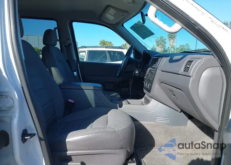 2003 Ford Explorer Xls z USA, uszkodzony, nr VIN 1FMZU72K03ZA26581